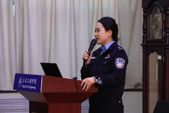 88f2bdb5eecb75a64319def4146506b