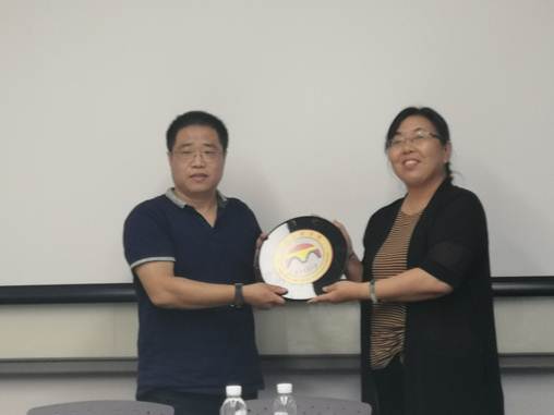 说明: E:\道桥系党委\道桥暑期考察资料\2019道桥系暑期考察精选照片3\IMG_20190804_180027.jpg 说明: E:\道桥系党委\道桥暑期考察资料\2019道桥系暑期考察精选照片3\IMG_20190804_180027.jpg